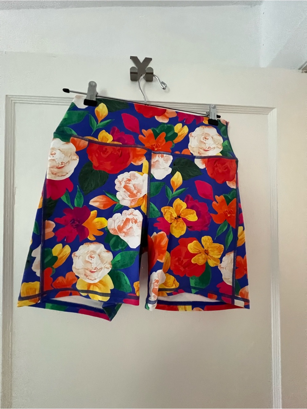 WeWoreWhat Multicolor Floral Stretch Bike Shorts - Blue Base